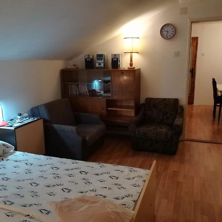 Raslina Sun Apartment Zewnętrze zdjęcie