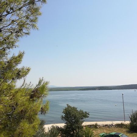 Raslina Sun Apartment Zewnętrze zdjęcie