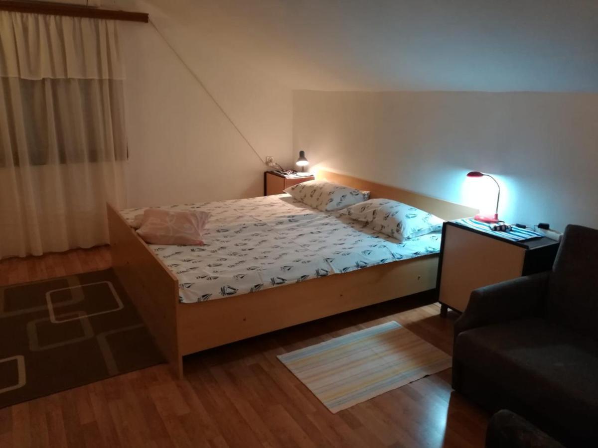 Raslina Sun Apartment Zewnętrze zdjęcie