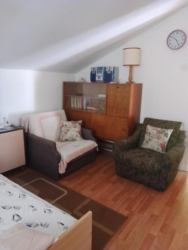 Raslina Sun Apartment Zewnętrze zdjęcie